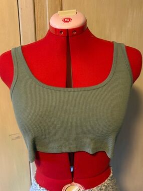 Garage waffle textured cropped tank top
